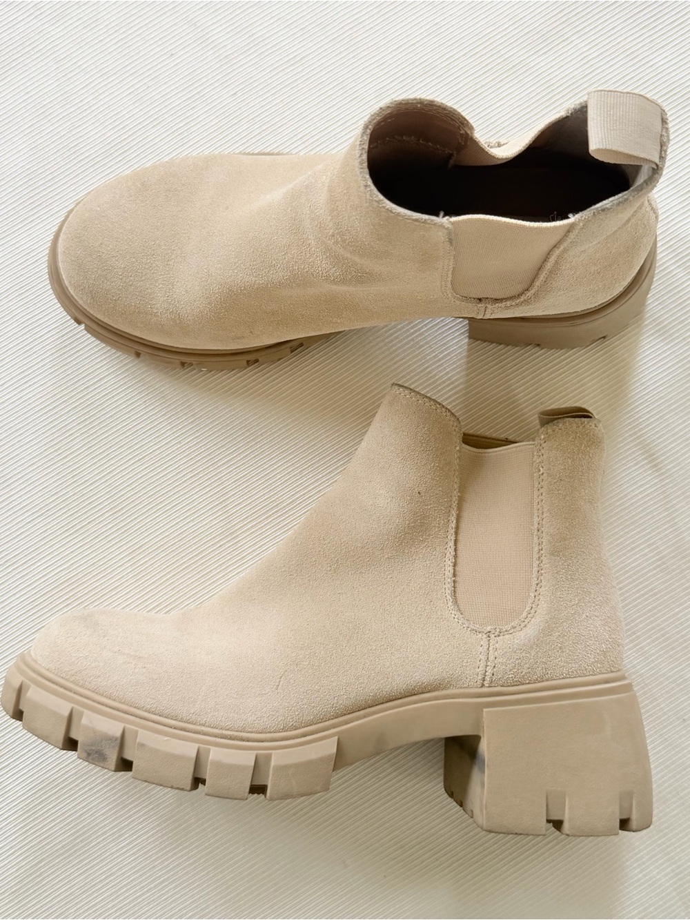 Steve Madden Womens Boots Ankle Chelsea Casual Suede Leader Chunky Heel Shoe 7.5